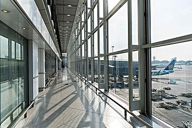 《如龙８外传》免费体验版现已发布！抢先试玩全新“海盗斗技场”及部分娱乐场所